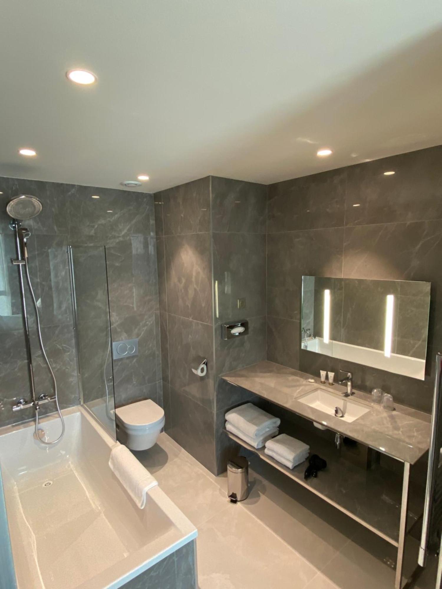 Du Pasino Hotel 4*